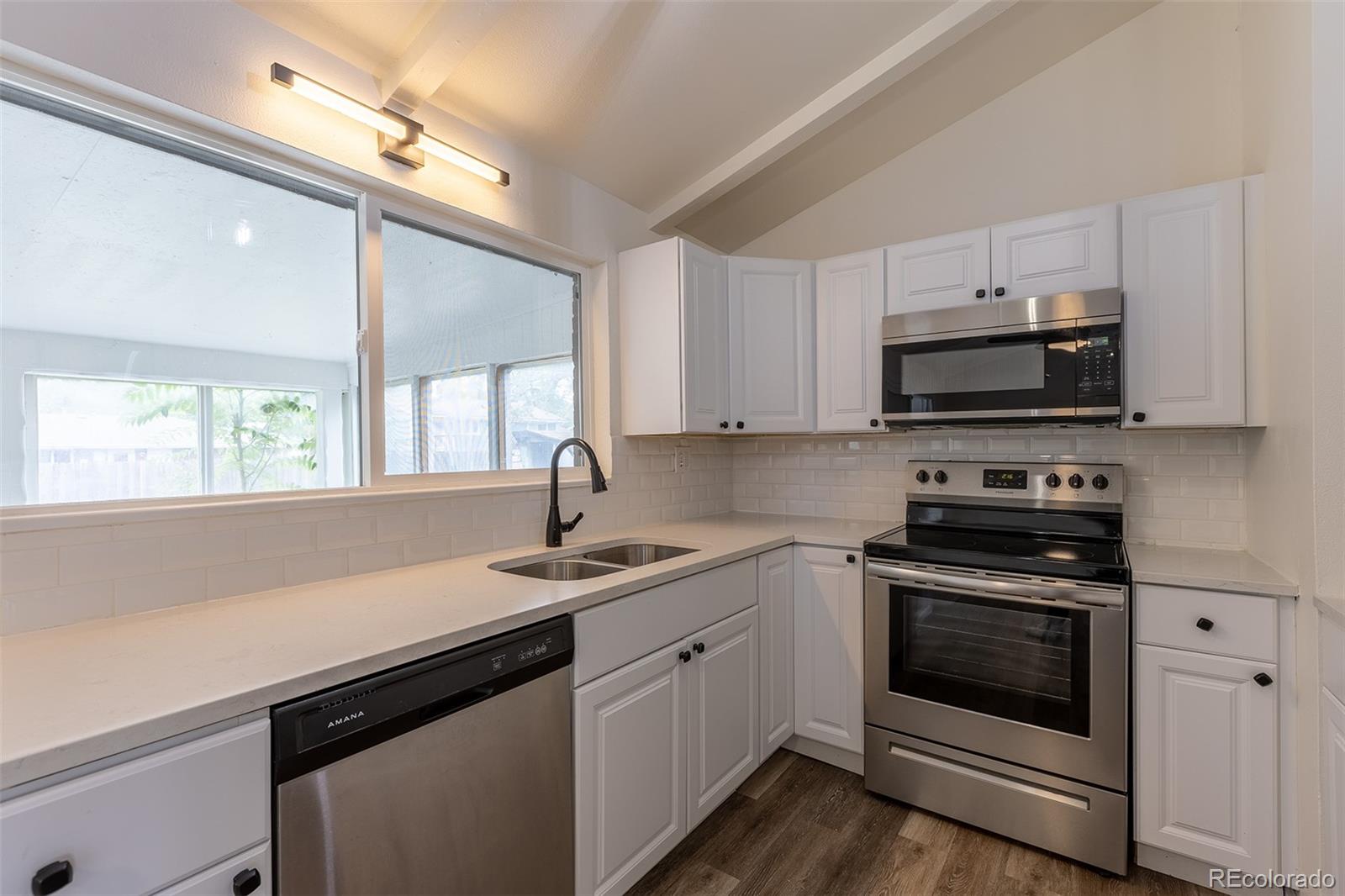 MLS Image #18 for 7042 w 76th avenue,arvada, Colorado
