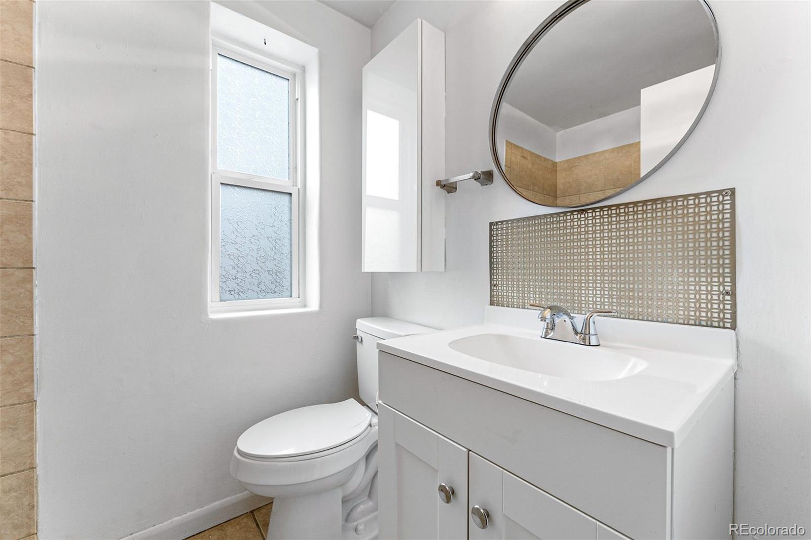 MLS Image #13 for 1535  hudson street,denver, Colorado