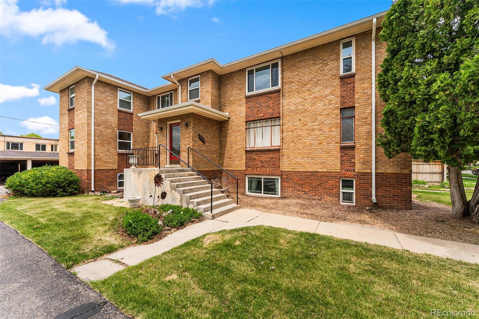 MLS Image #2 for 1535  hudson street,denver, Colorado