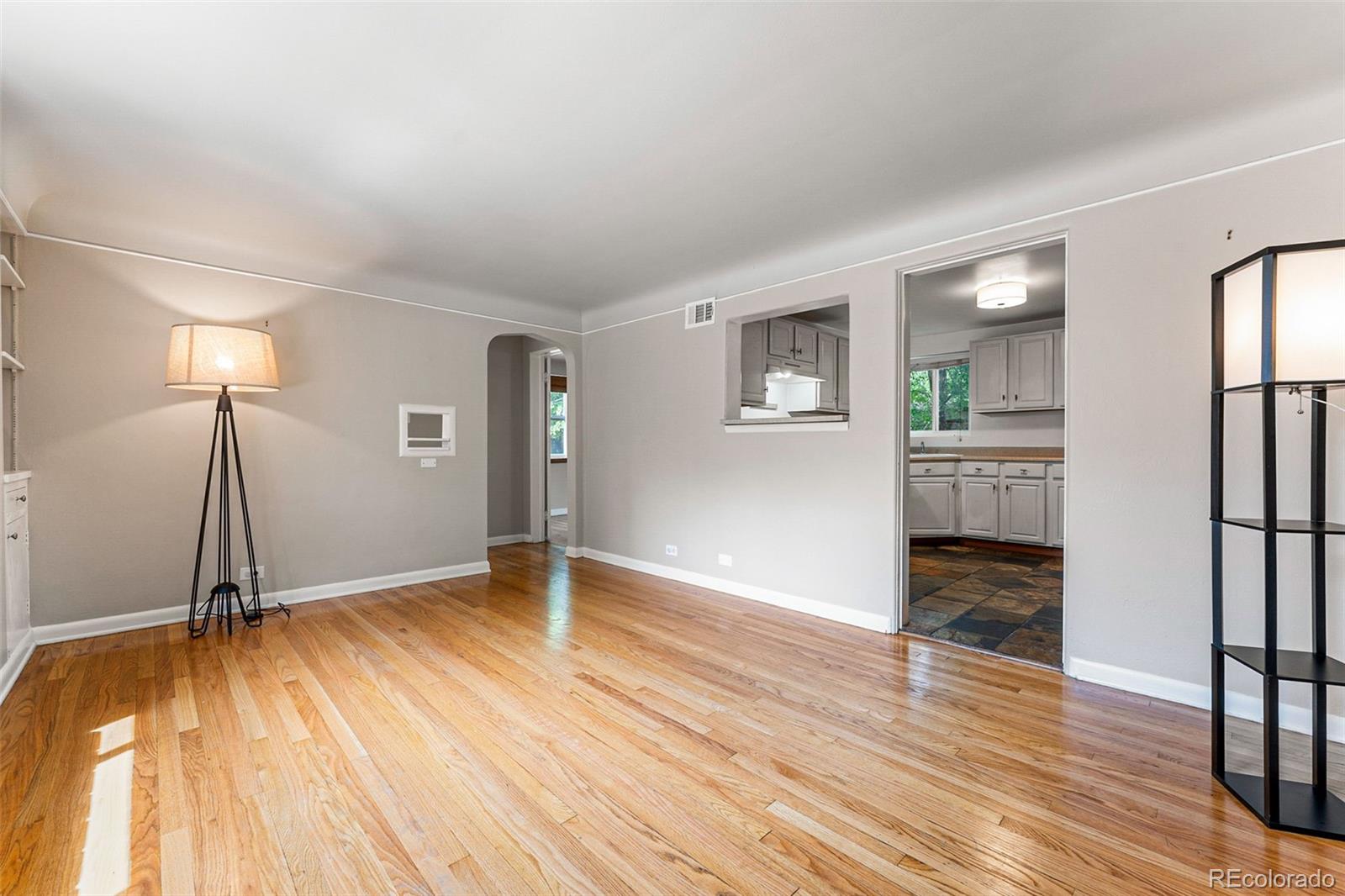 MLS Image #3 for 1535  hudson street,denver, Colorado