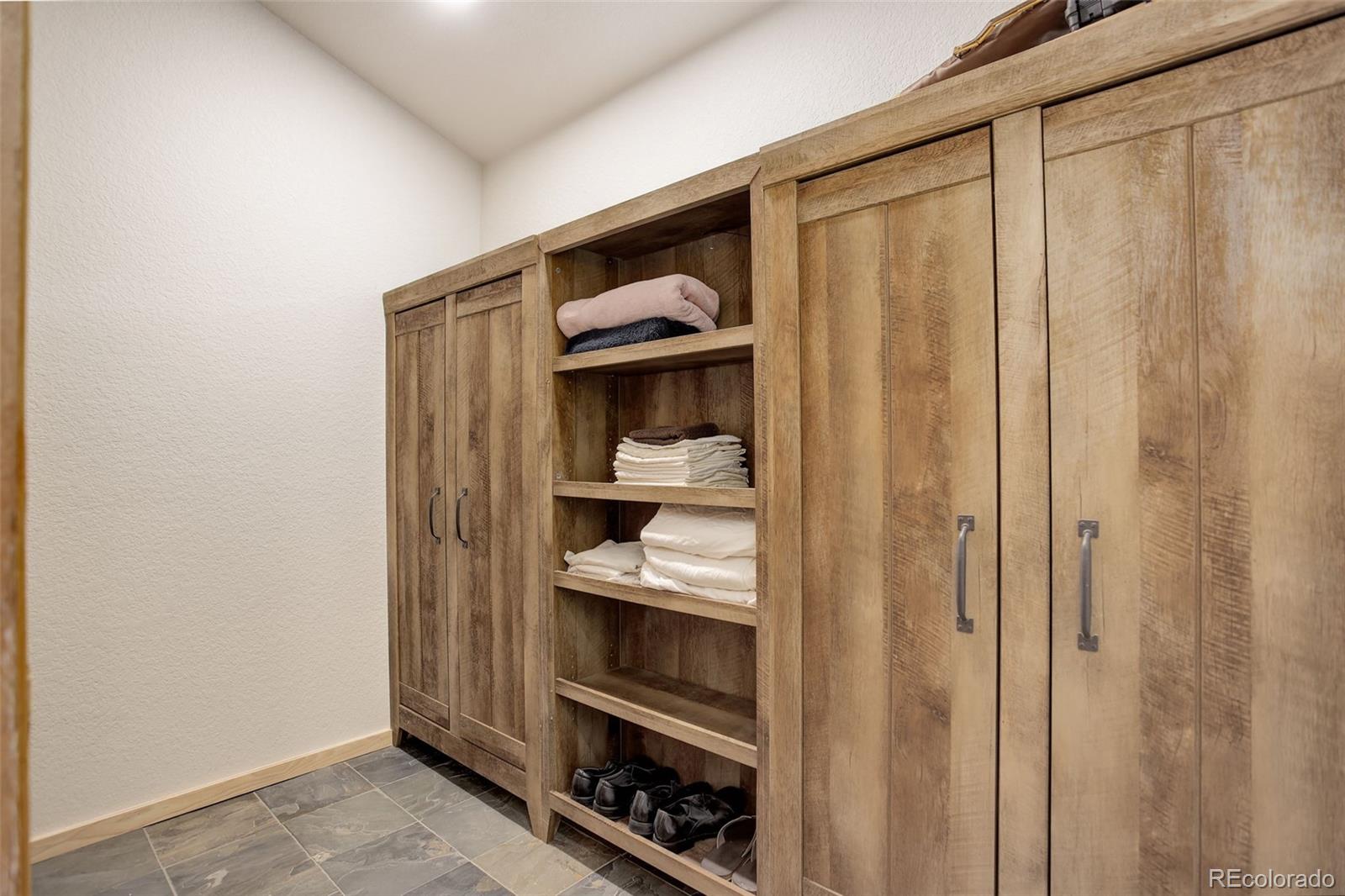 MLS Image #17 for 178  cree court,lyons, Colorado