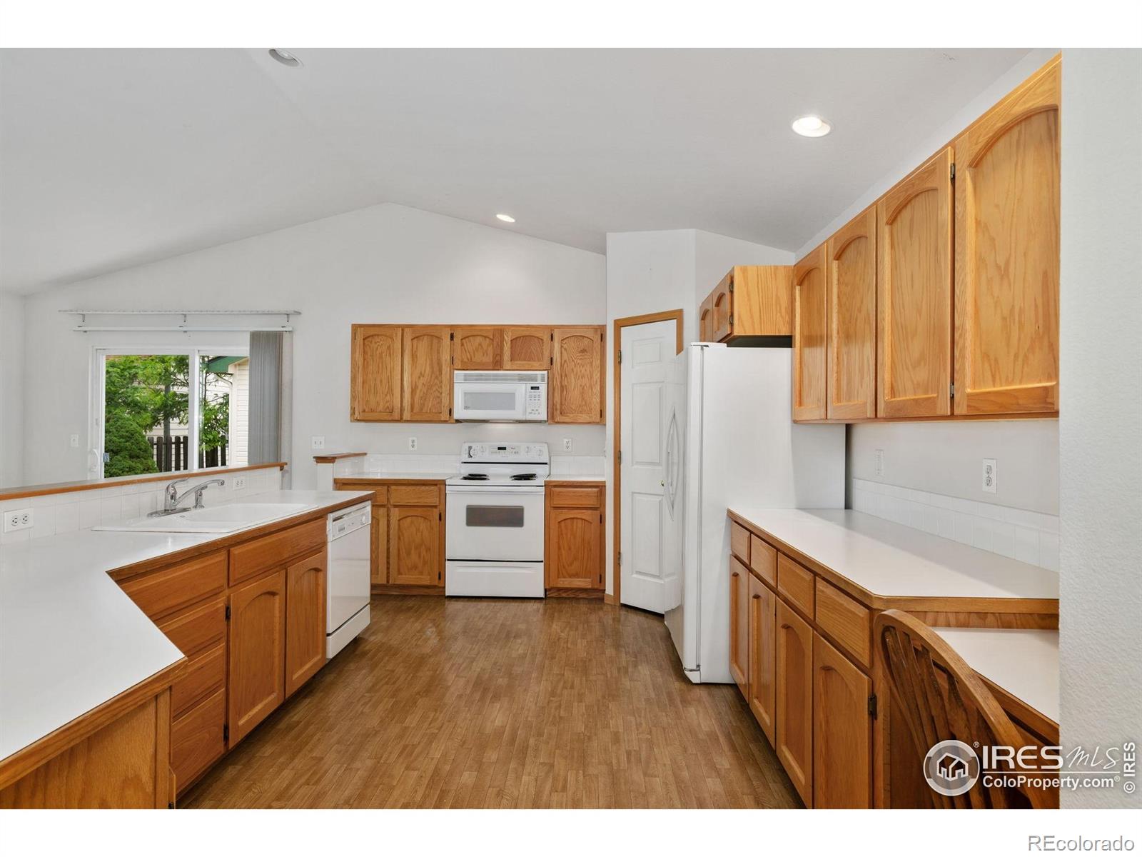 MLS Image #11 for 474  radiant drive,loveland, Colorado