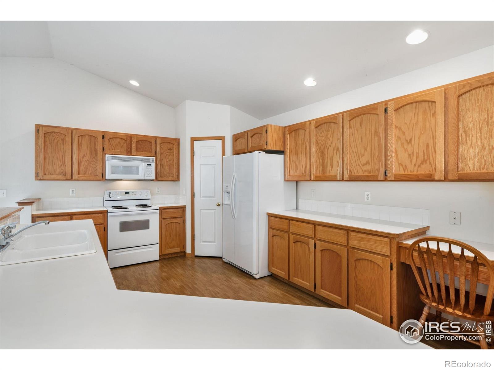 MLS Image #9 for 474  radiant drive,loveland, Colorado