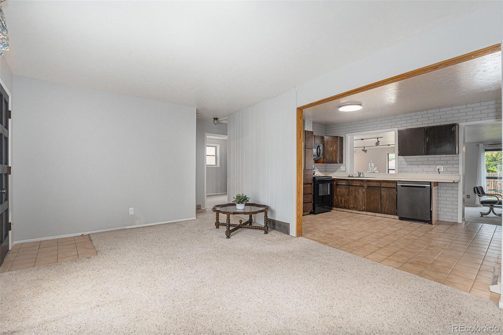 MLS Image #4 for 7644  wyandot street,denver, Colorado