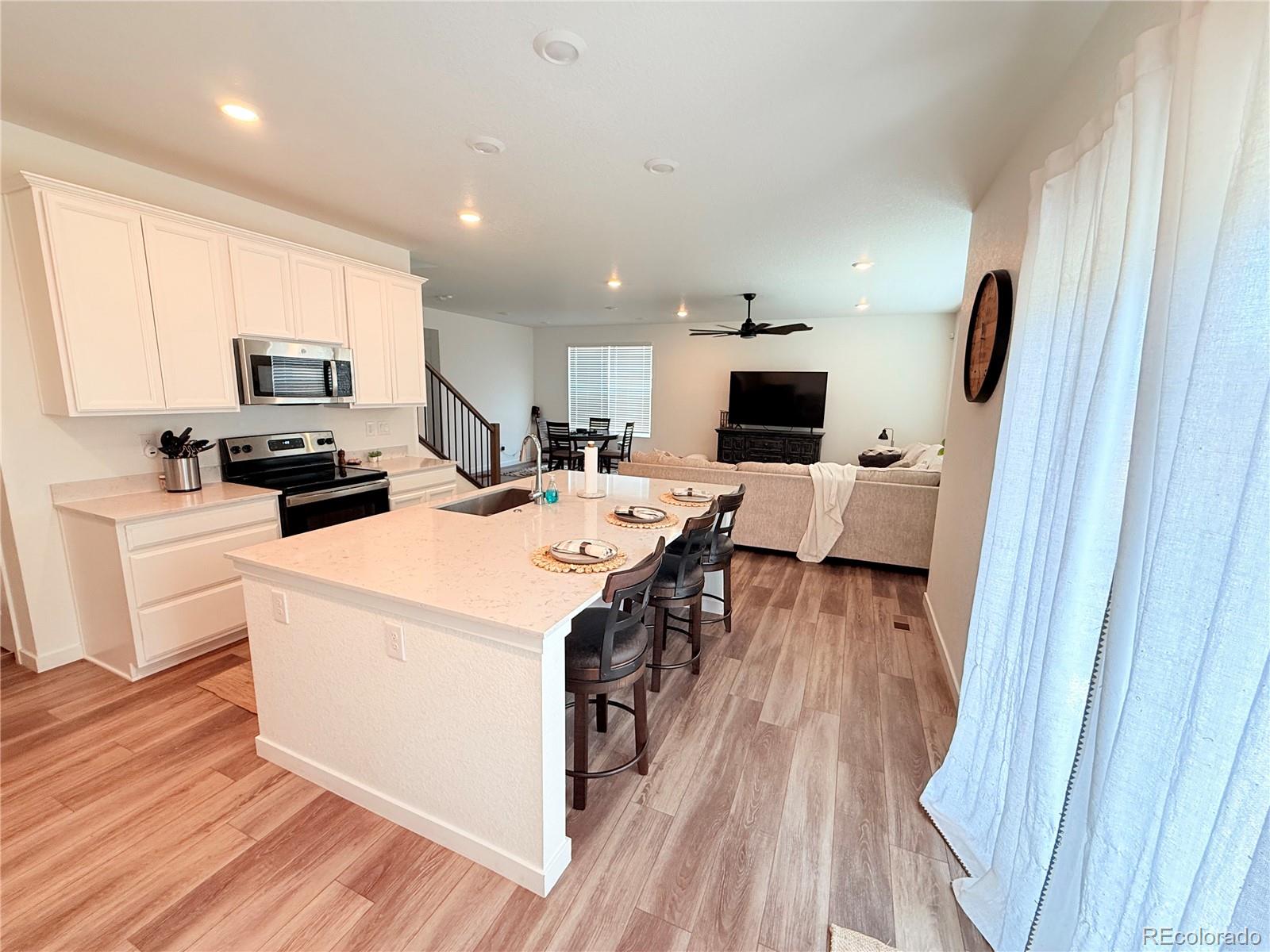 MLS Image #5 for 689  harvard street,johnstown, Colorado