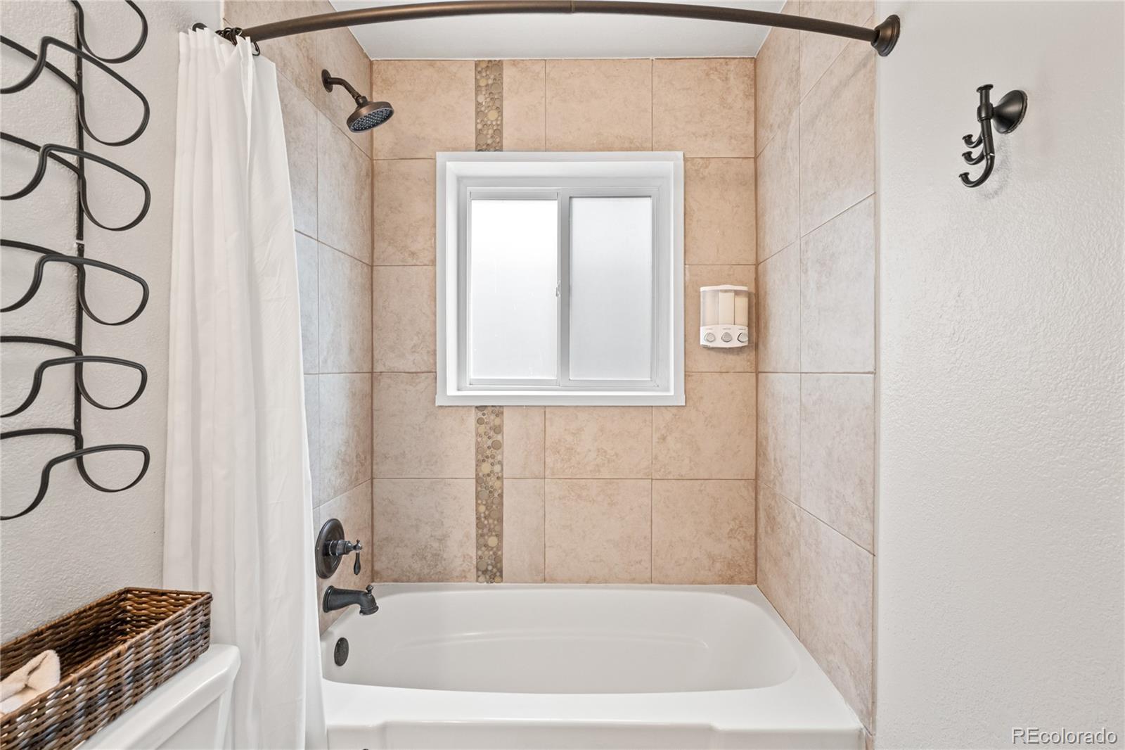 MLS Image #19 for 3241  sheridan boulevard,wheat ridge, Colorado