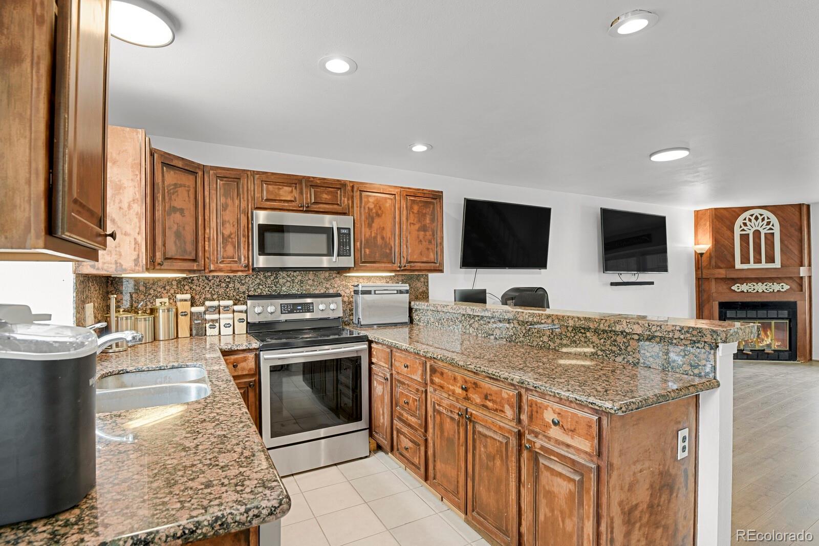MLS Image #10 for 14396 e temple place,aurora, Colorado