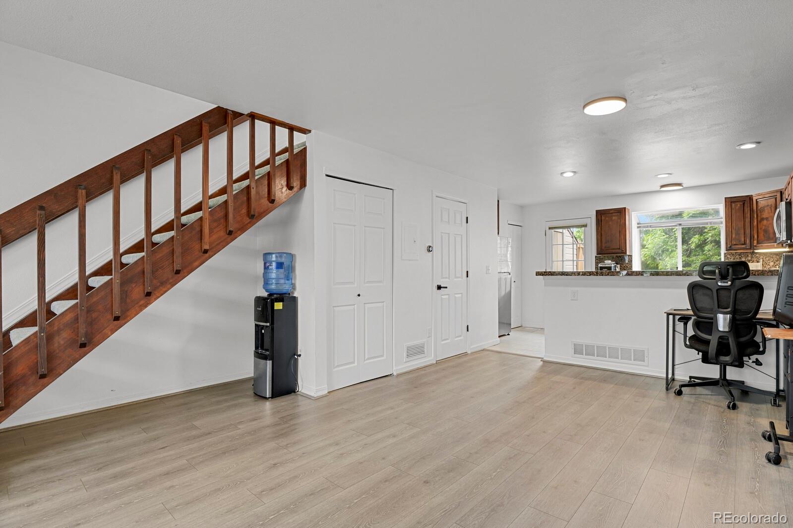 MLS Image #5 for 14396 e temple place,aurora, Colorado