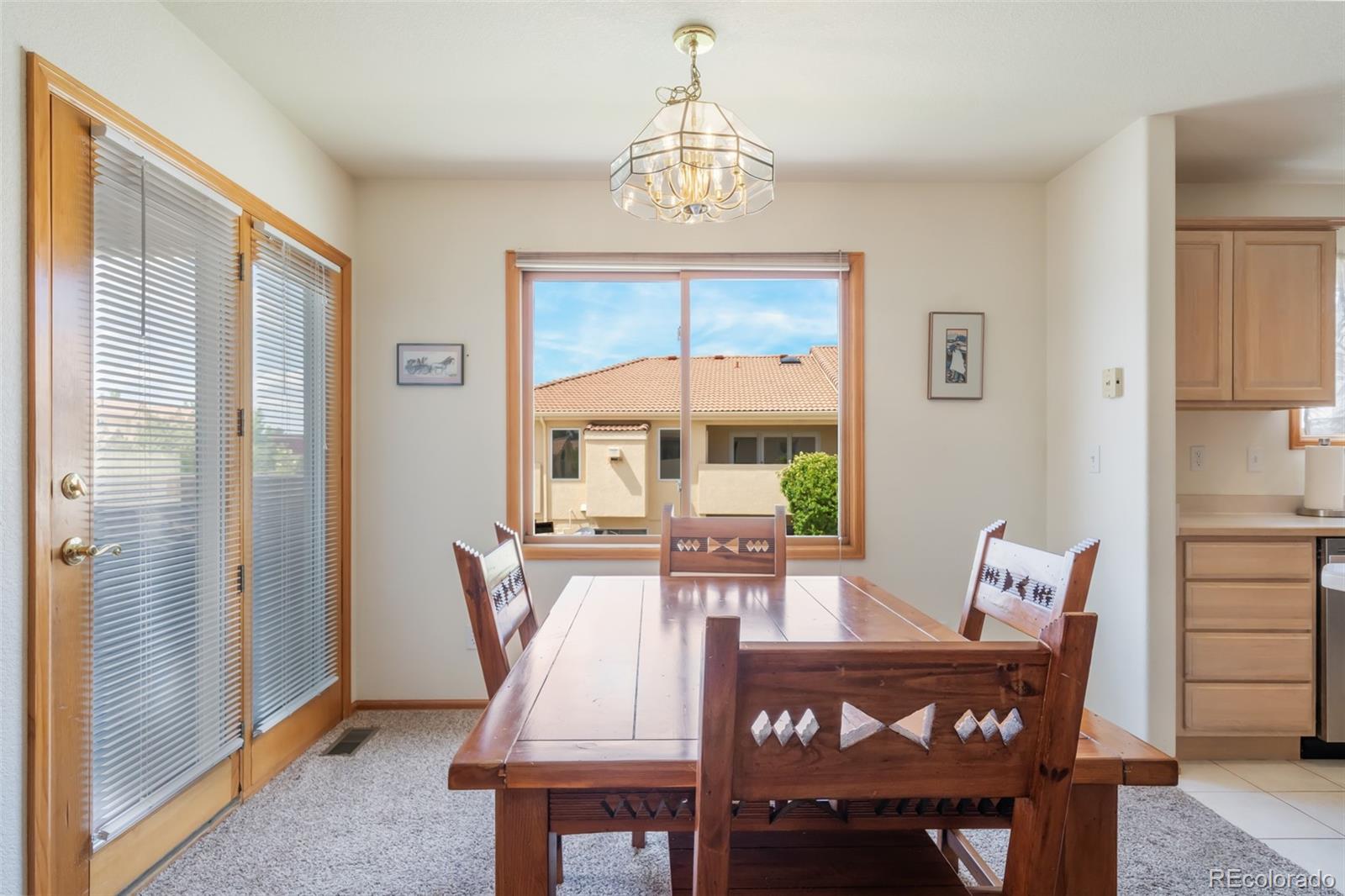 MLS Image #8 for 214  luxury lane,colorado springs, Colorado