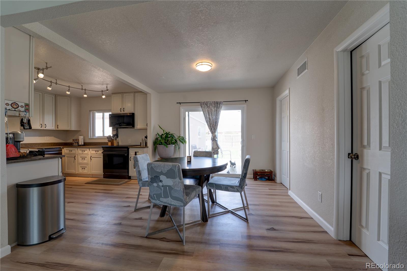 MLS Image #7 for 701  tucson ,aurora, Colorado