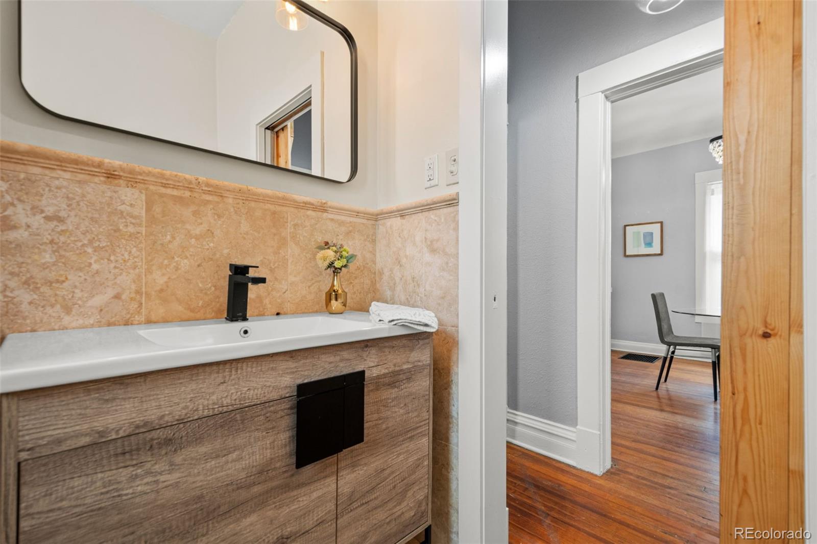 MLS Image #26 for 3320 n columbine street,denver, Colorado
