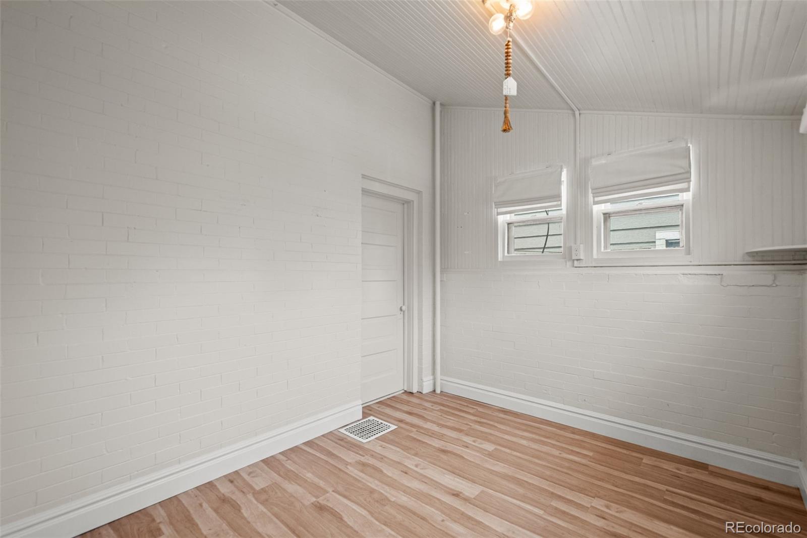 MLS Image #27 for 3320 n columbine street,denver, Colorado