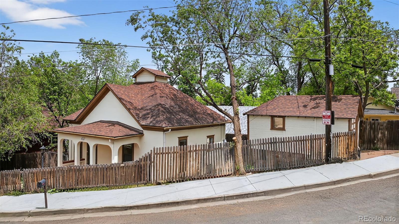 MLS Image #2 for 860  prospect place,manitou springs, Colorado