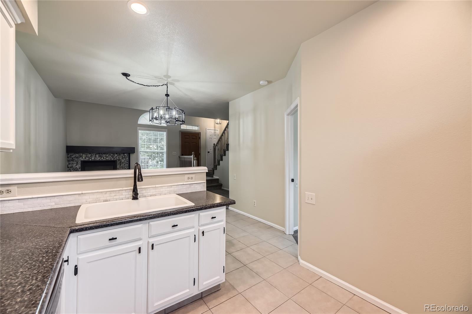 MLS Image #12 for 2902 w long circle,littleton, Colorado