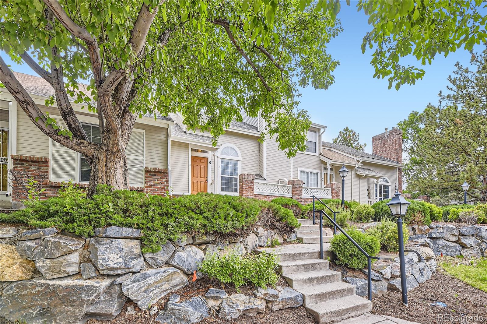 MLS Image #2 for 2902 w long circle,littleton, Colorado