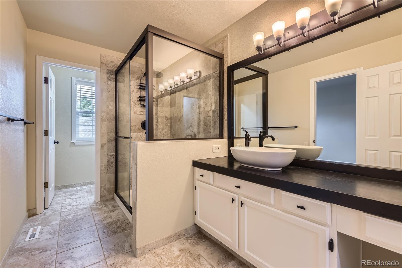 MLS Image #21 for 2902 w long circle,littleton, Colorado