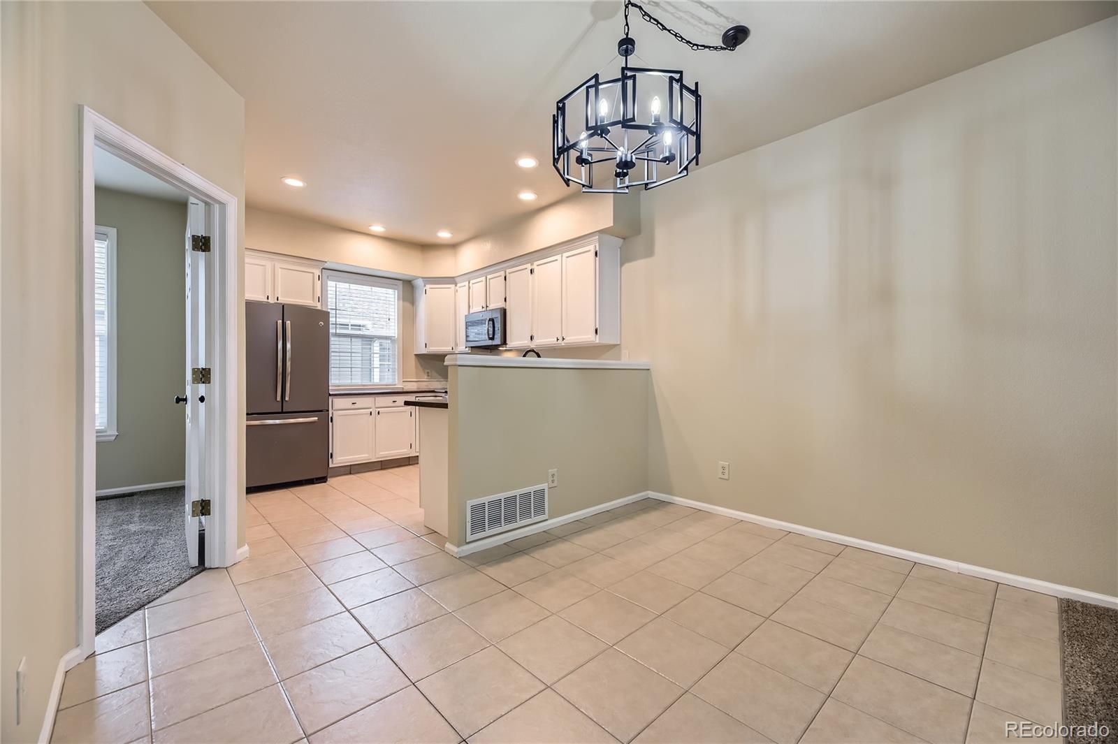 MLS Image #8 for 2902 w long circle,littleton, Colorado