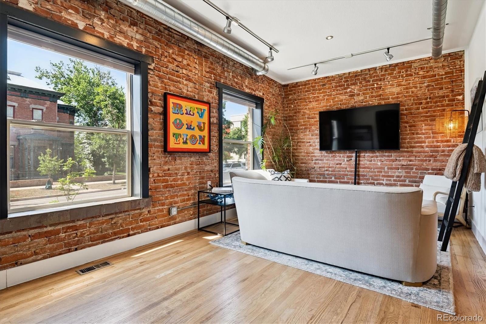 MLS Image #2 for 2524  champa street,denver, Colorado