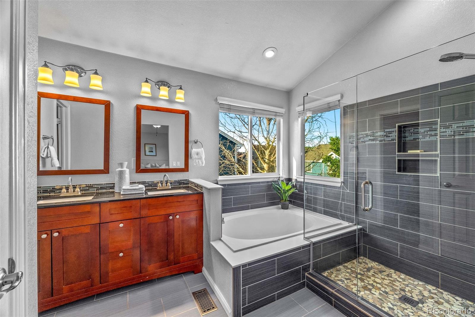 MLS Image #17 for 14712  josephine street,thornton, Colorado