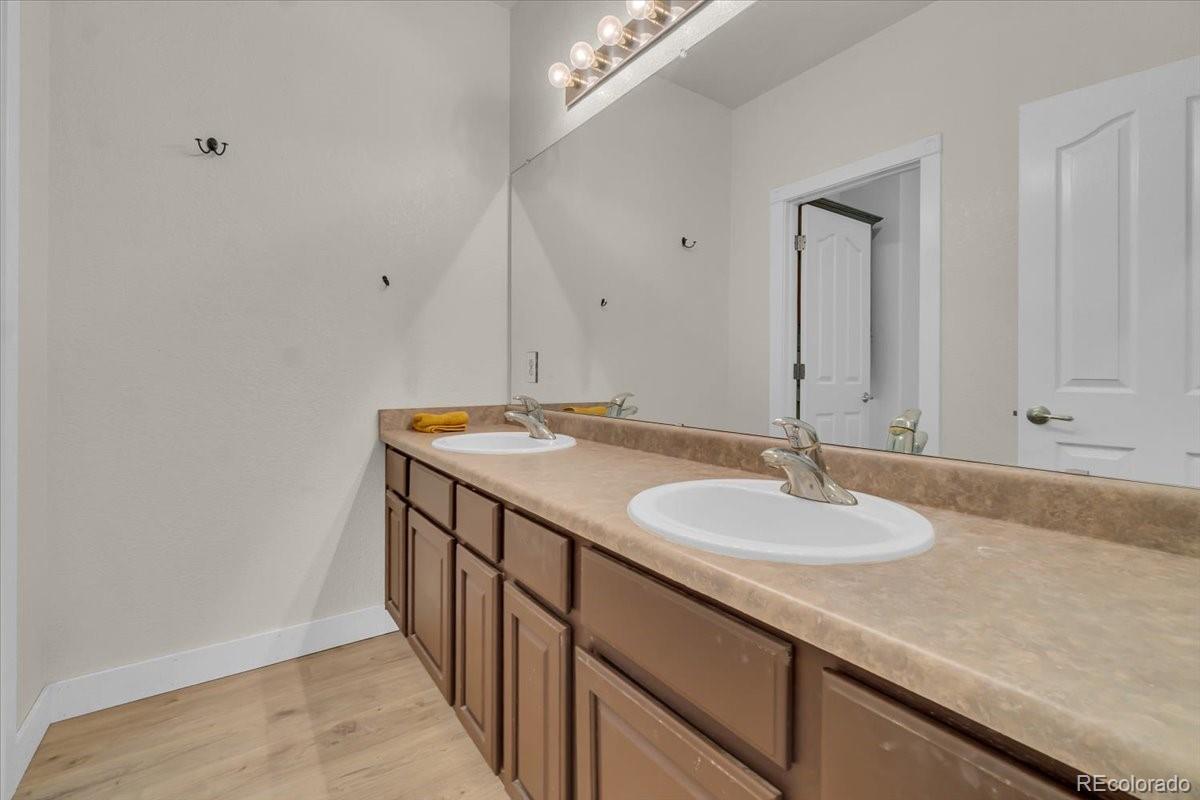 MLS Image #21 for 9816  kalispell street,commerce city, Colorado
