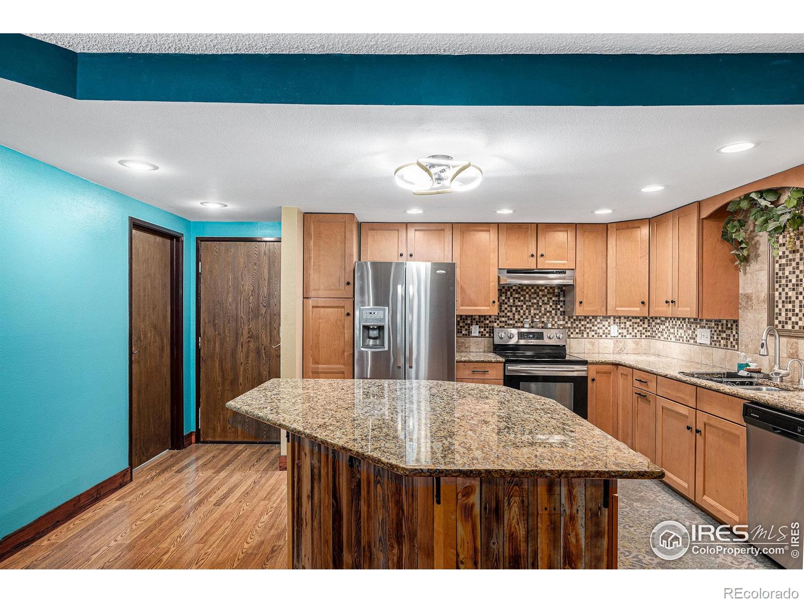 MLS Image #3 for 14000 e linvale place,aurora, Colorado