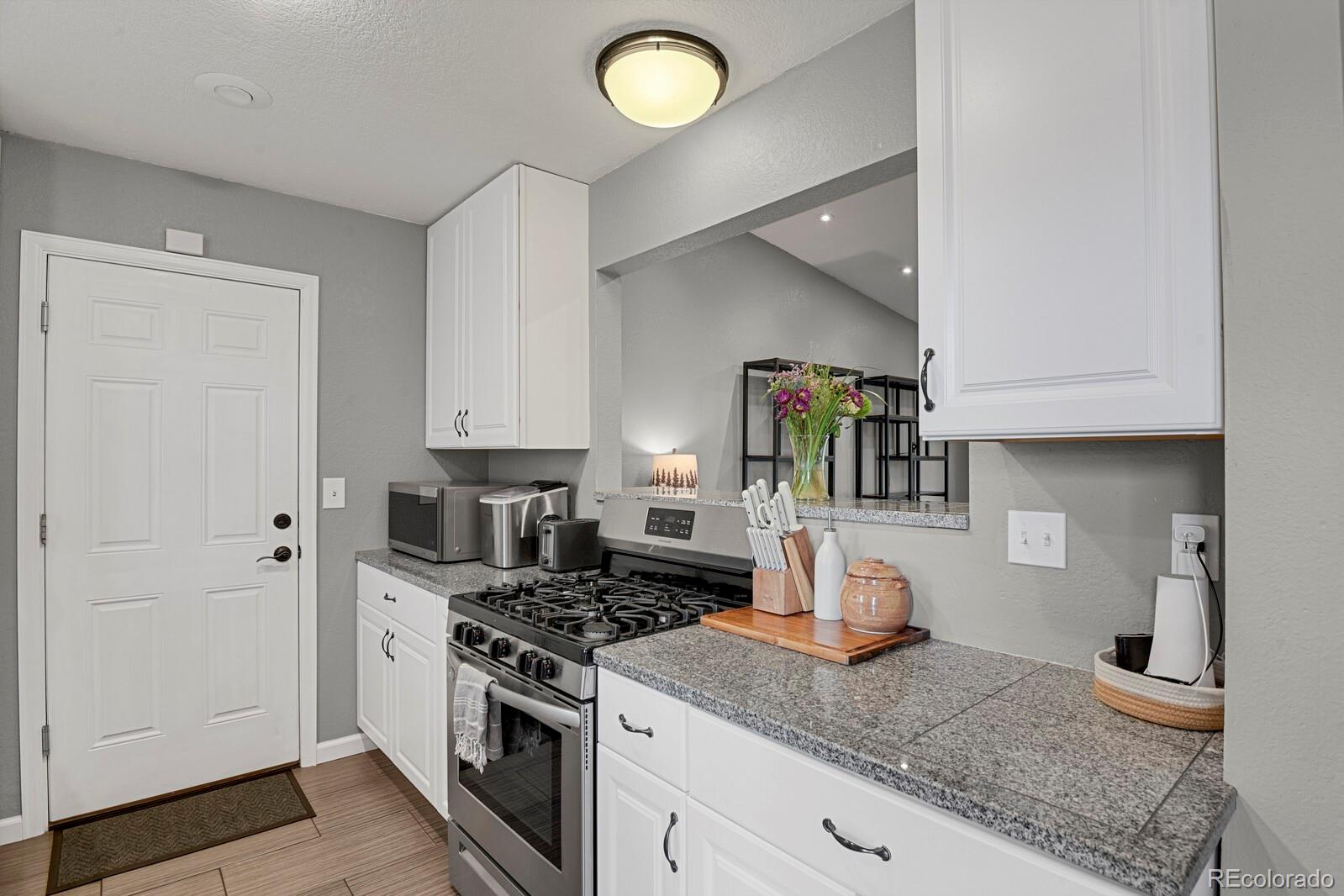 MLS Image #7 for 5870 s perth place,centennial, Colorado