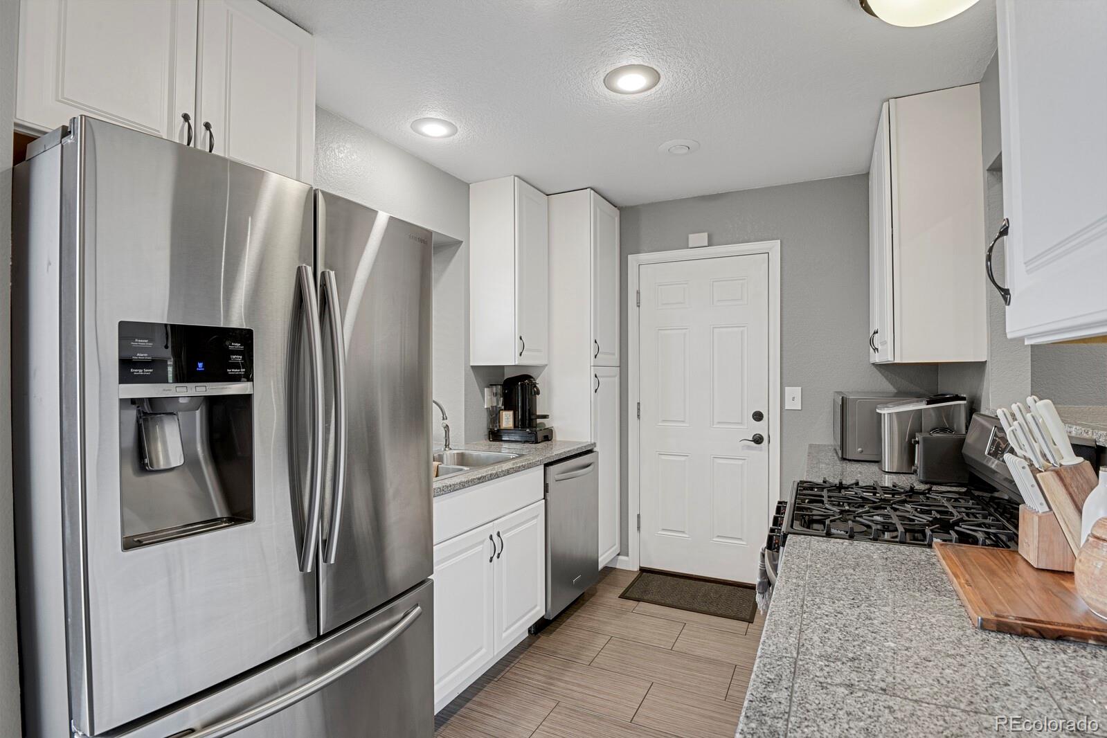MLS Image #9 for 5870 s perth place,centennial, Colorado