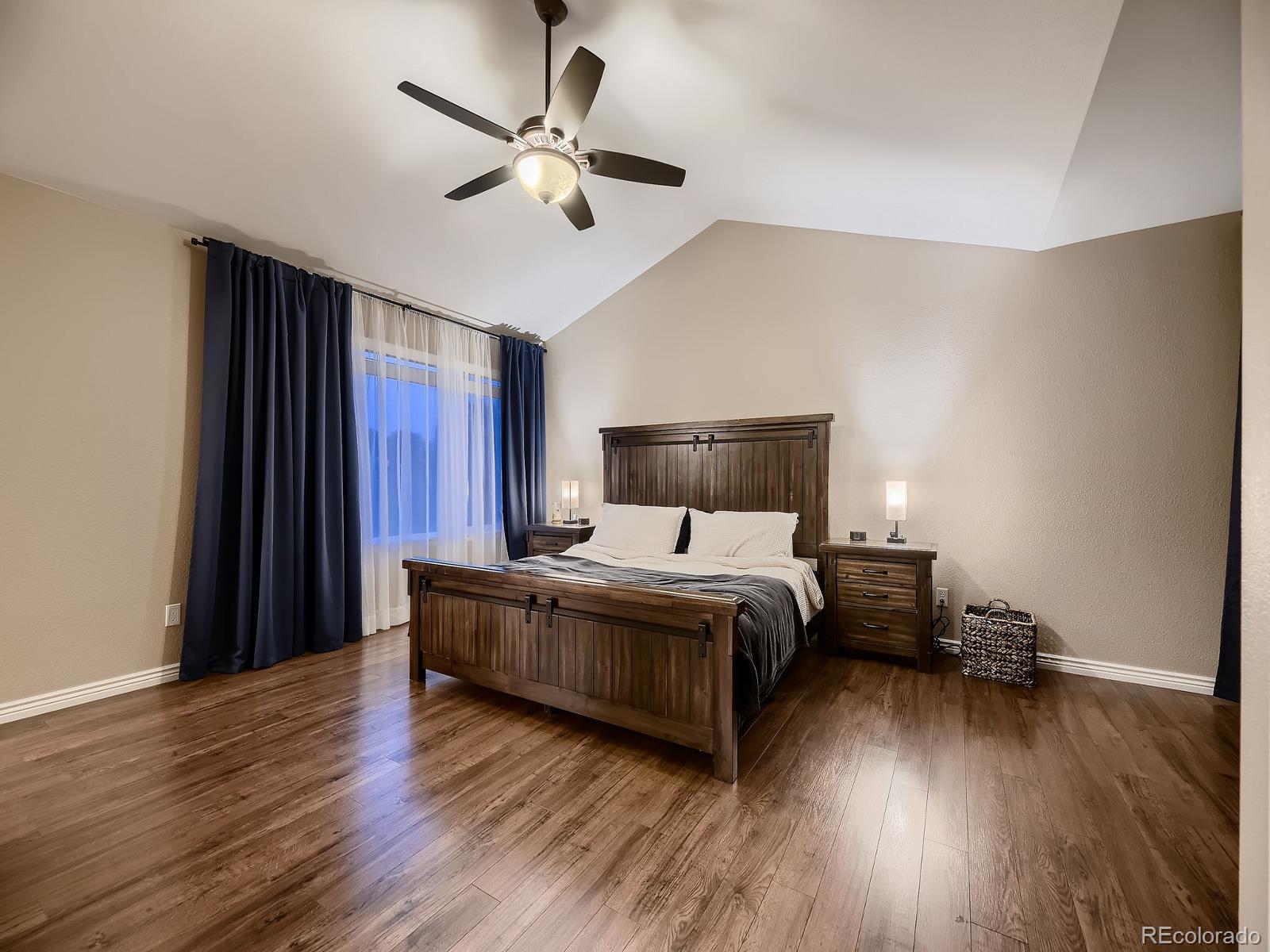 MLS Image #15 for 9412  burgundy circle,highlands ranch, Colorado