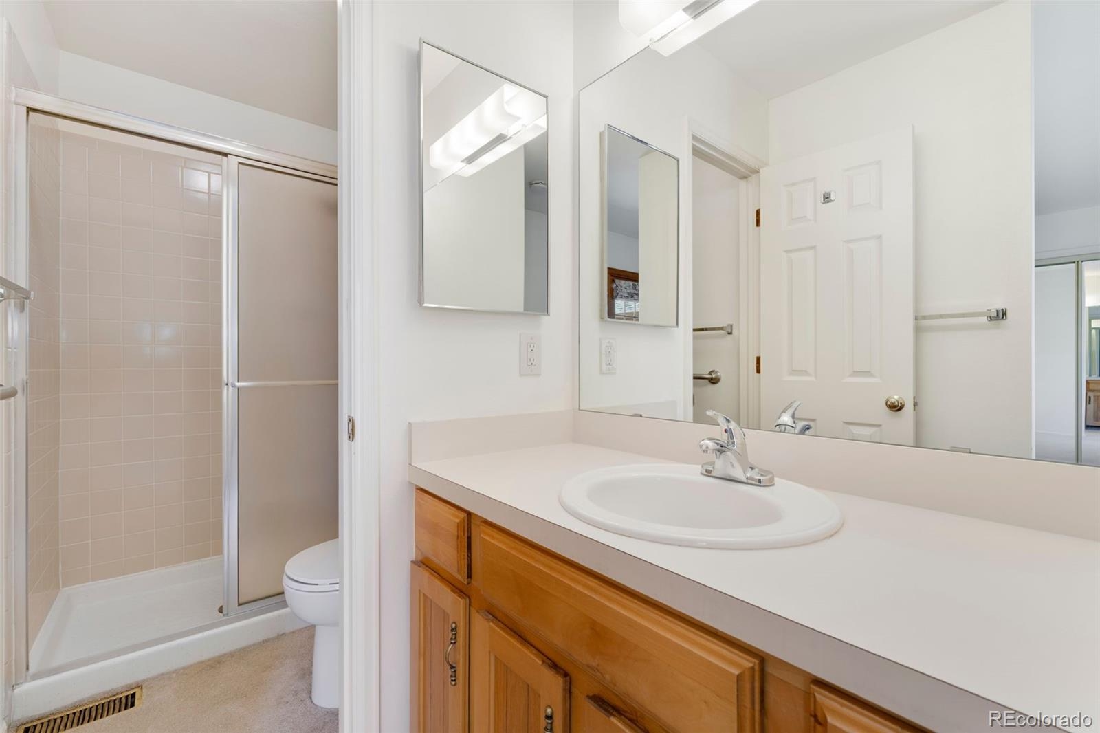 MLS Image #16 for 6929 e briarwood drive,centennial, Colorado