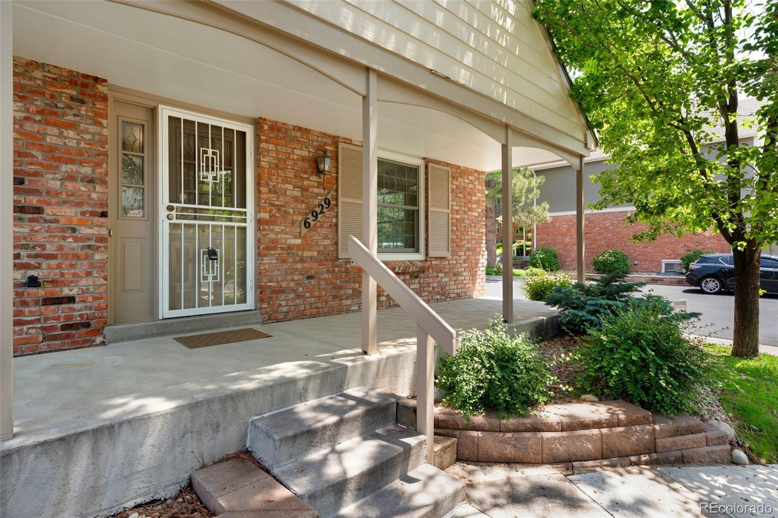 MLS Image #2 for 6929 e briarwood drive,centennial, Colorado