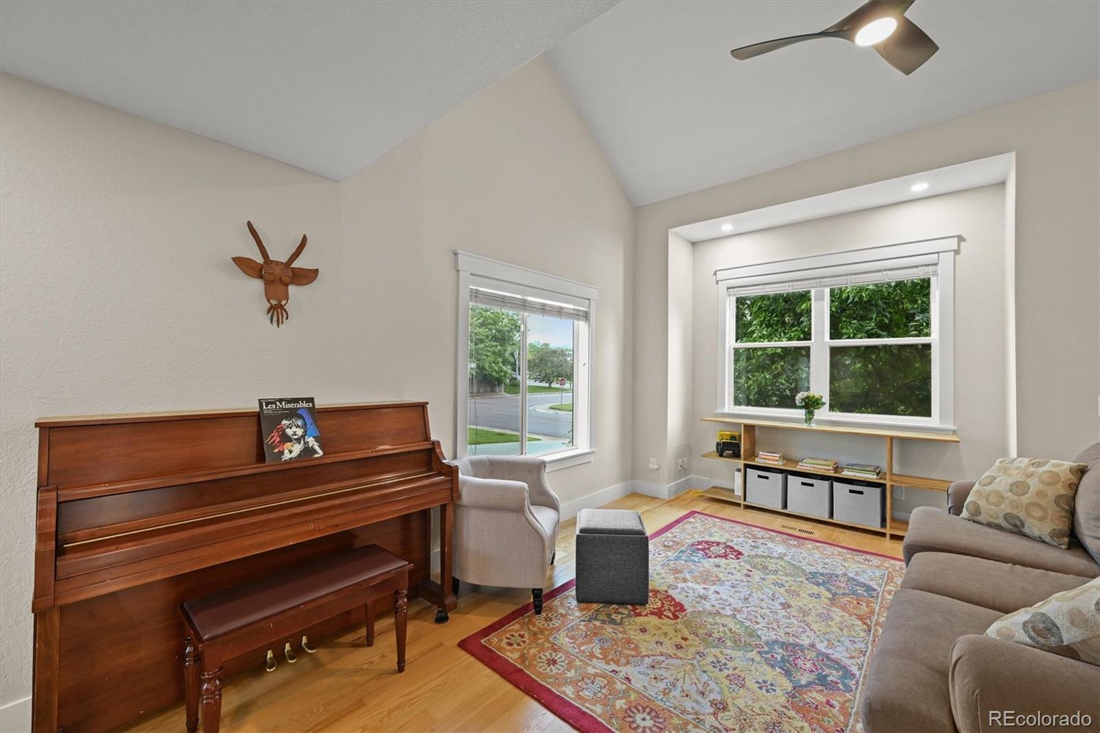 MLS Image #3 for 5370 s union way,littleton, Colorado