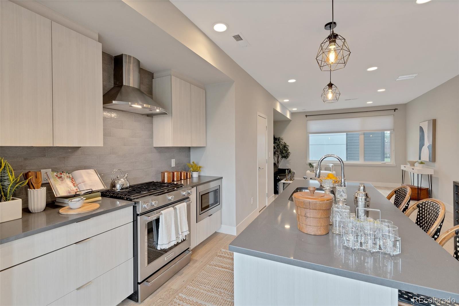 MLS Image #6 for 1534  irving street,denver, Colorado
