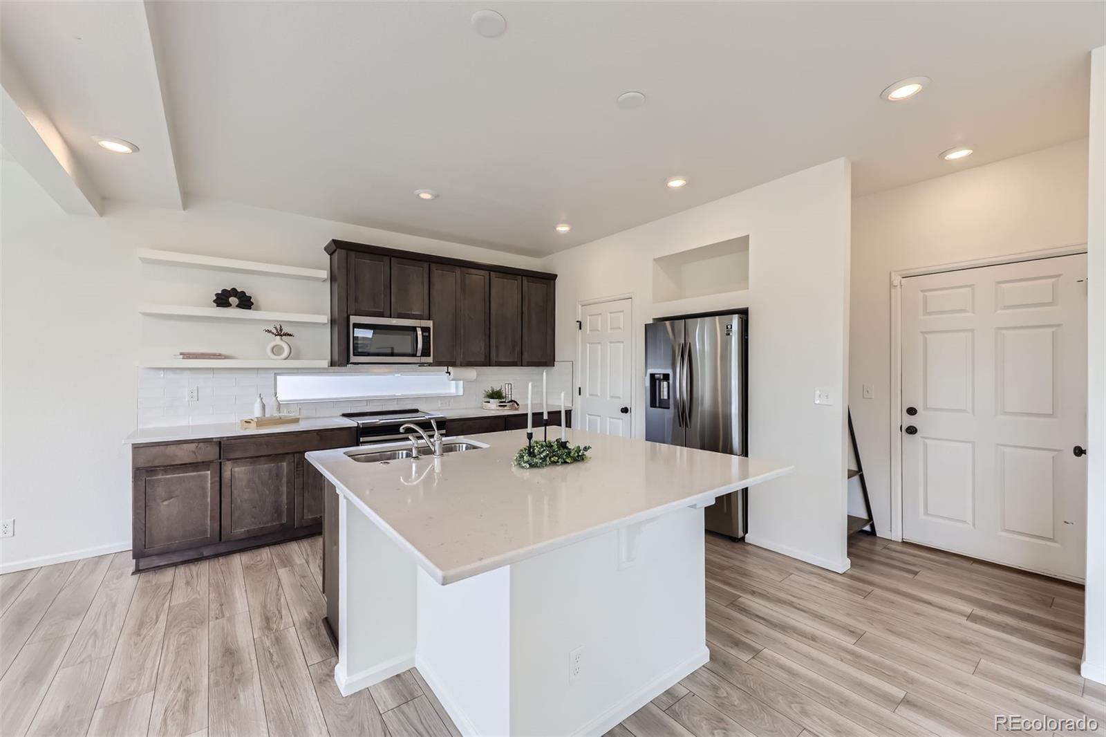 MLS Image #10 for 4433 n picadilly court,aurora, Colorado