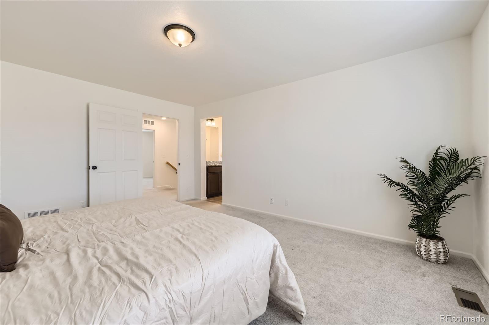 MLS Image #15 for 4433 n picadilly court,aurora, Colorado