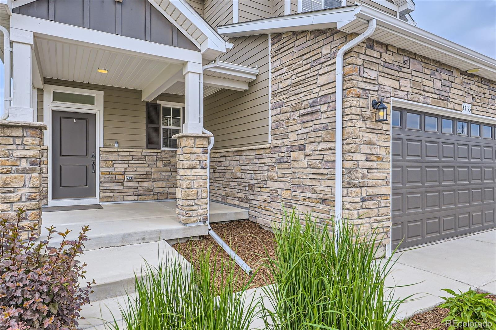 MLS Image #2 for 4433 n picadilly court,aurora, Colorado