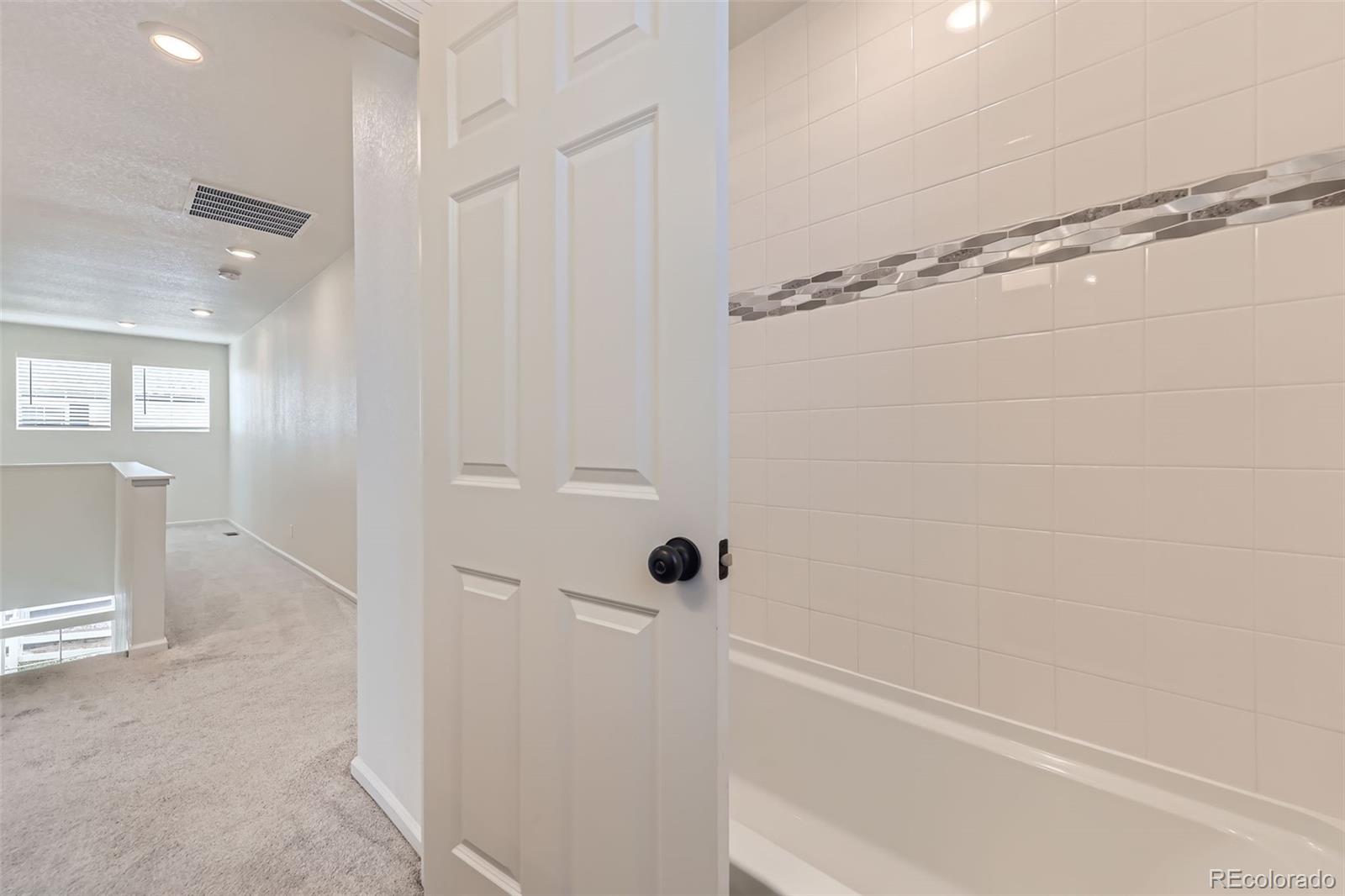 MLS Image #22 for 4433 n picadilly court,aurora, Colorado