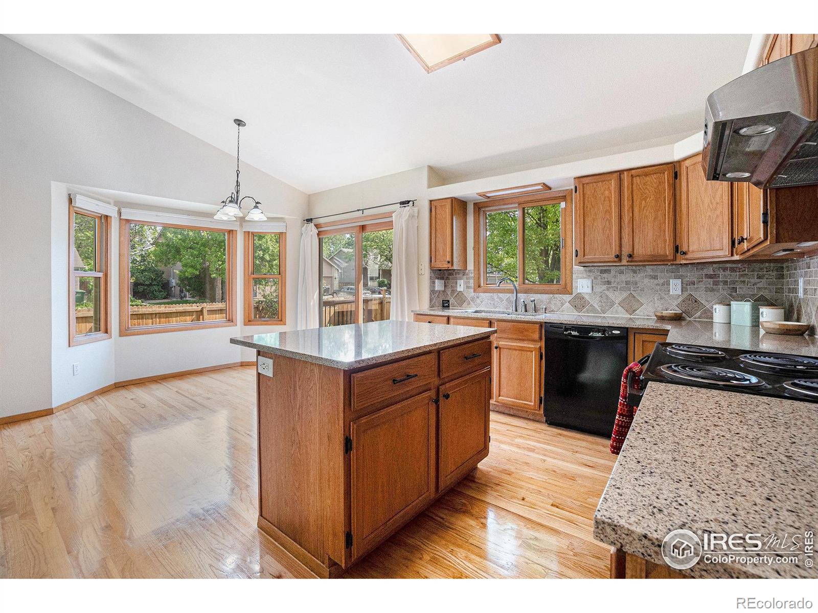 MLS Image #10 for 4498  shubert drive,loveland, Colorado