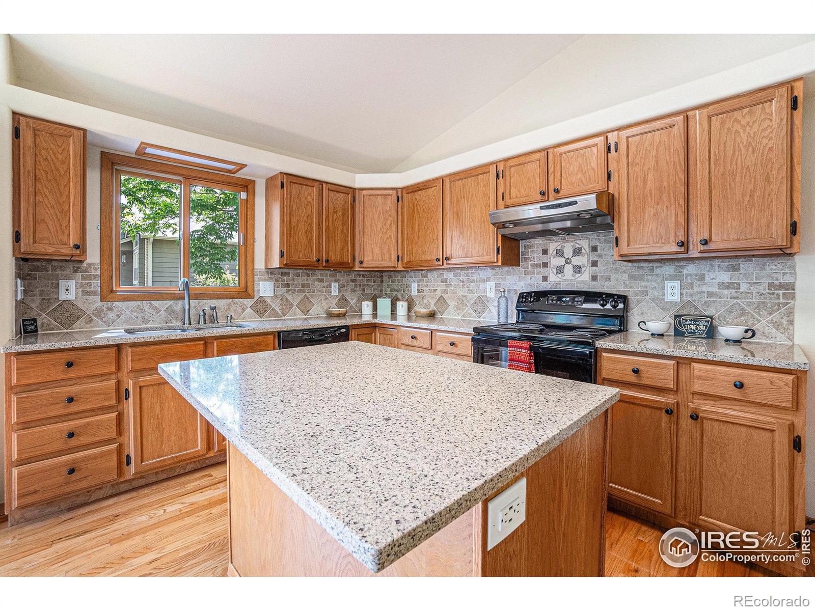 MLS Image #12 for 4498  shubert drive,loveland, Colorado