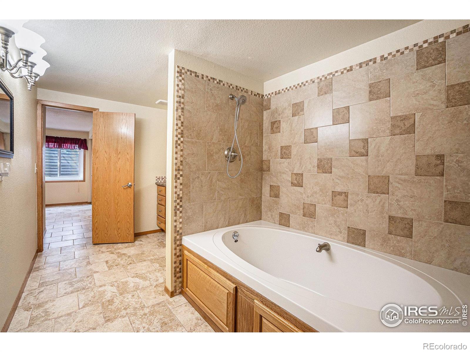MLS Image #28 for 4498  shubert drive,loveland, Colorado