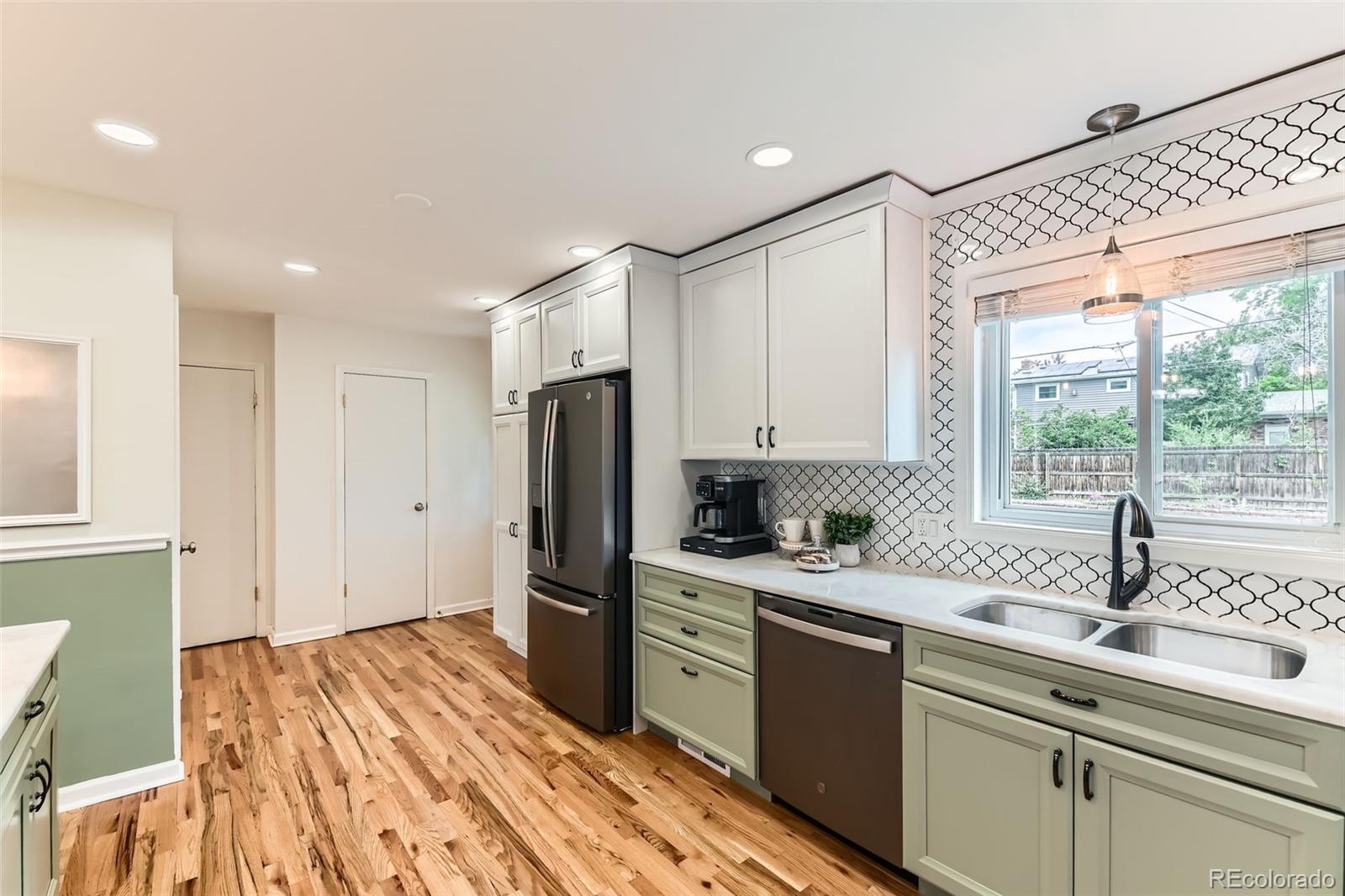 MLS Image #11 for 10826  claire lane,northglenn, Colorado