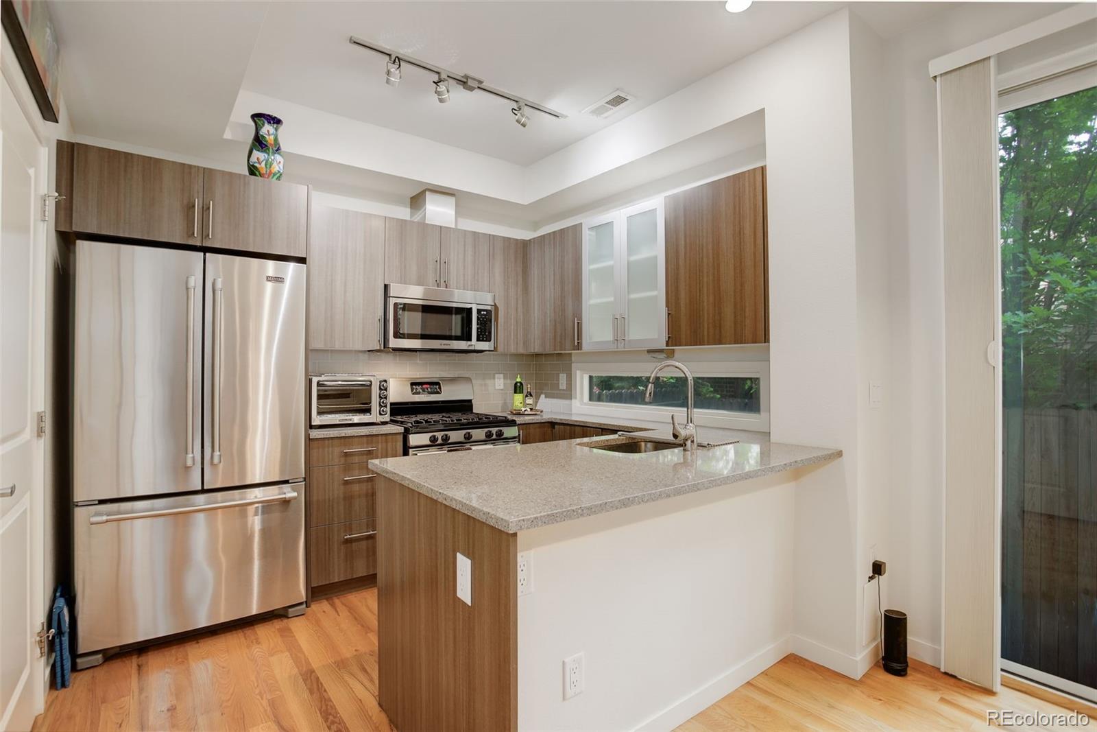 MLS Image #8 for 2138 n glenarm place,denver, Colorado