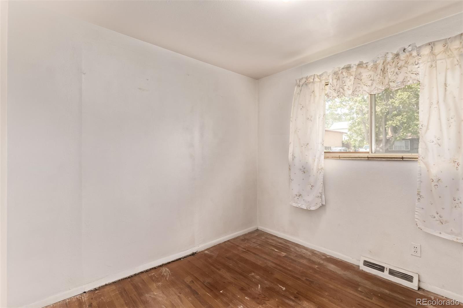 MLS Image #15 for 3182 w radcliff drive,englewood, Colorado
