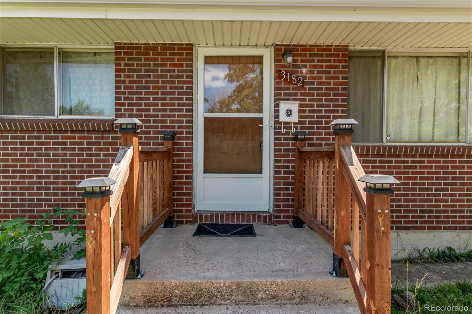 MLS Image #3 for 3182 w radcliff drive,englewood, Colorado