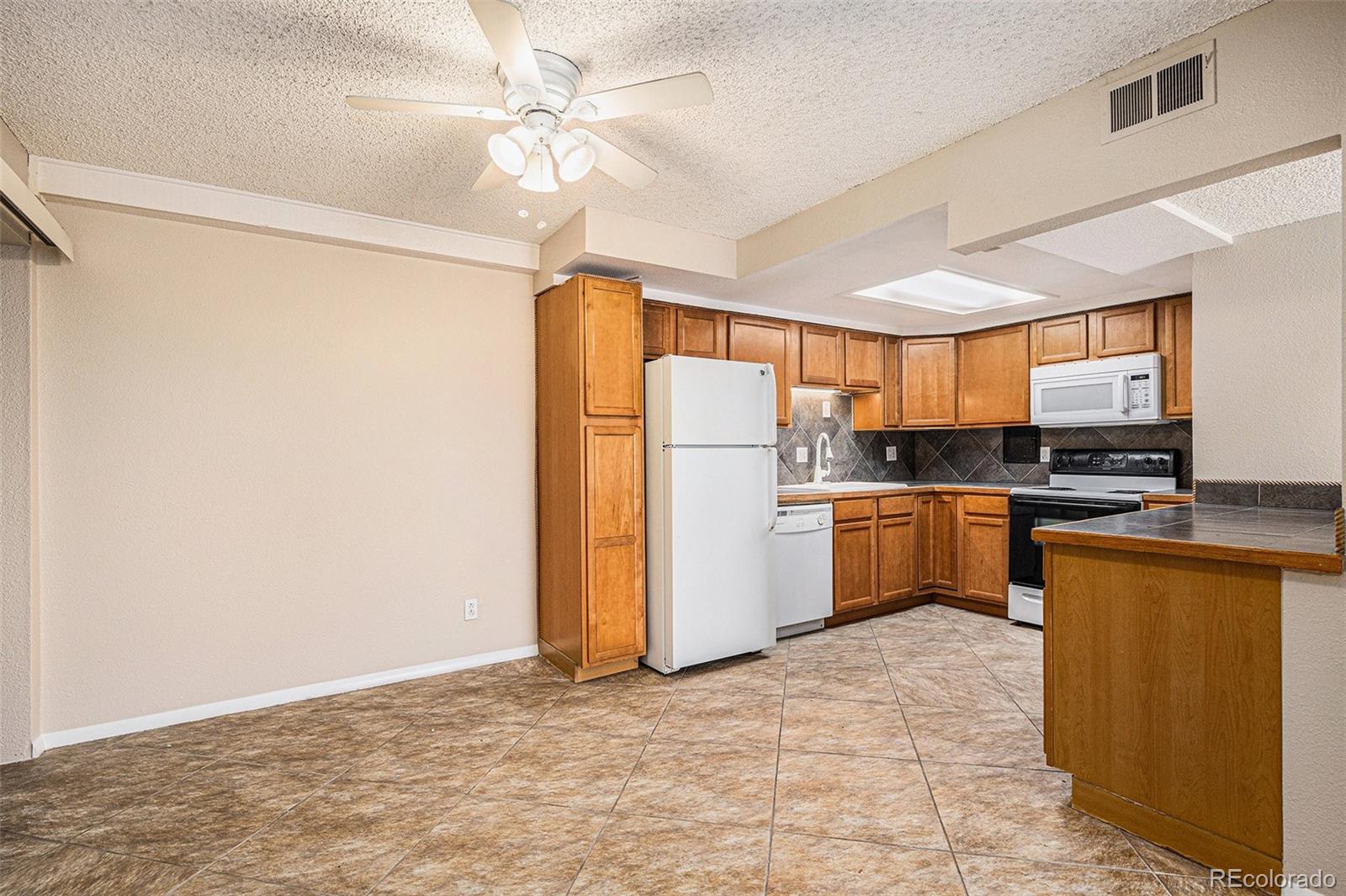 MLS Image #4 for 12142  huron street,denver, Colorado