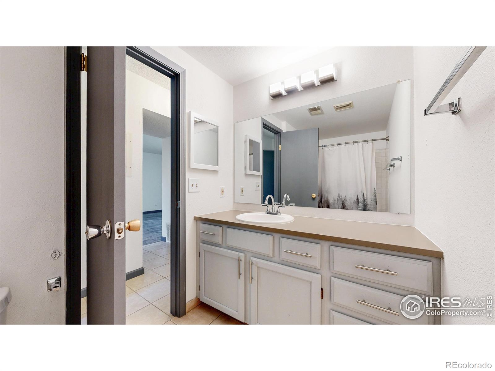 MLS Image #9 for 3526 s depew street,lakewood, Colorado