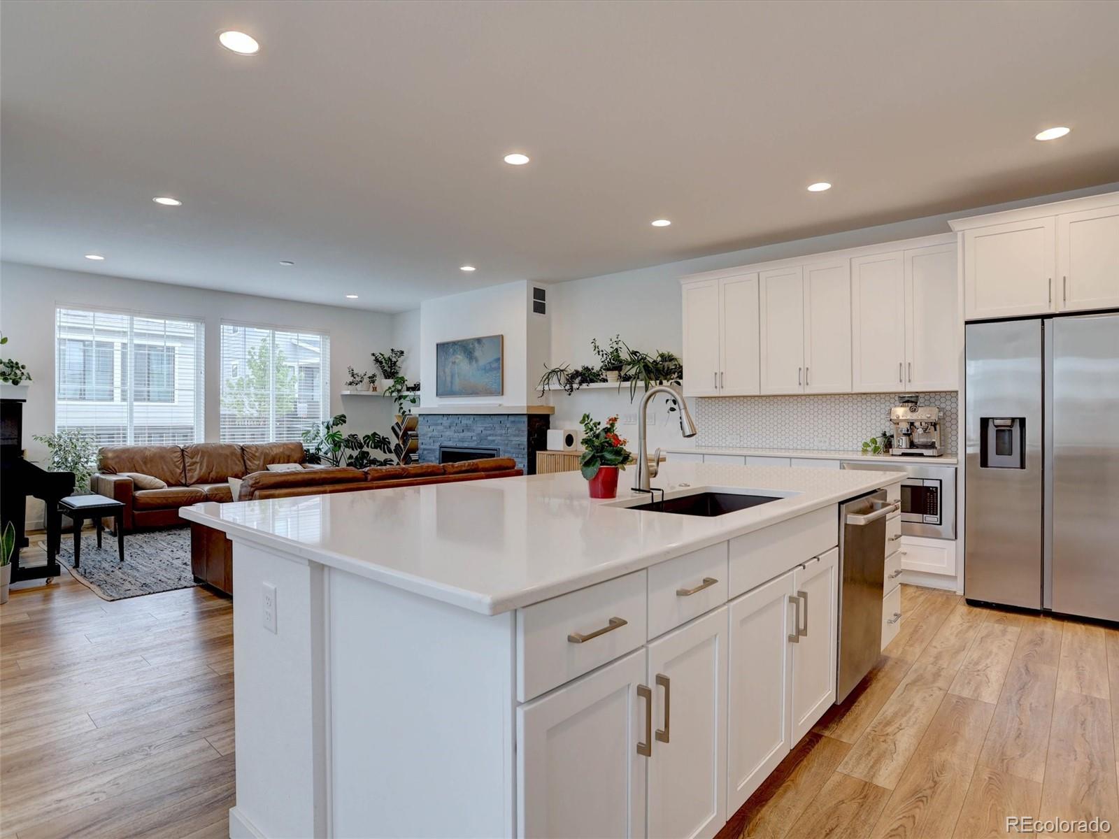 MLS Image #1 for 11246  bellsong lane,littleton, Colorado