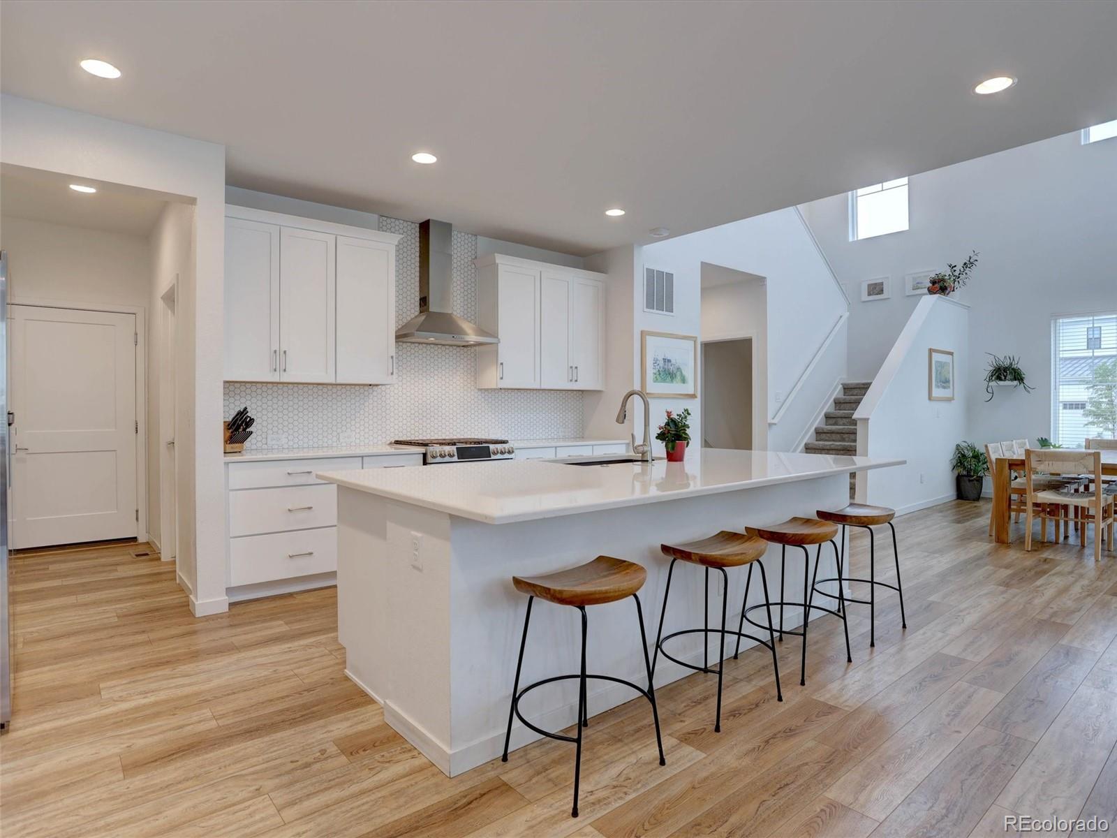MLS Image #2 for 11246  bellsong lane,littleton, Colorado