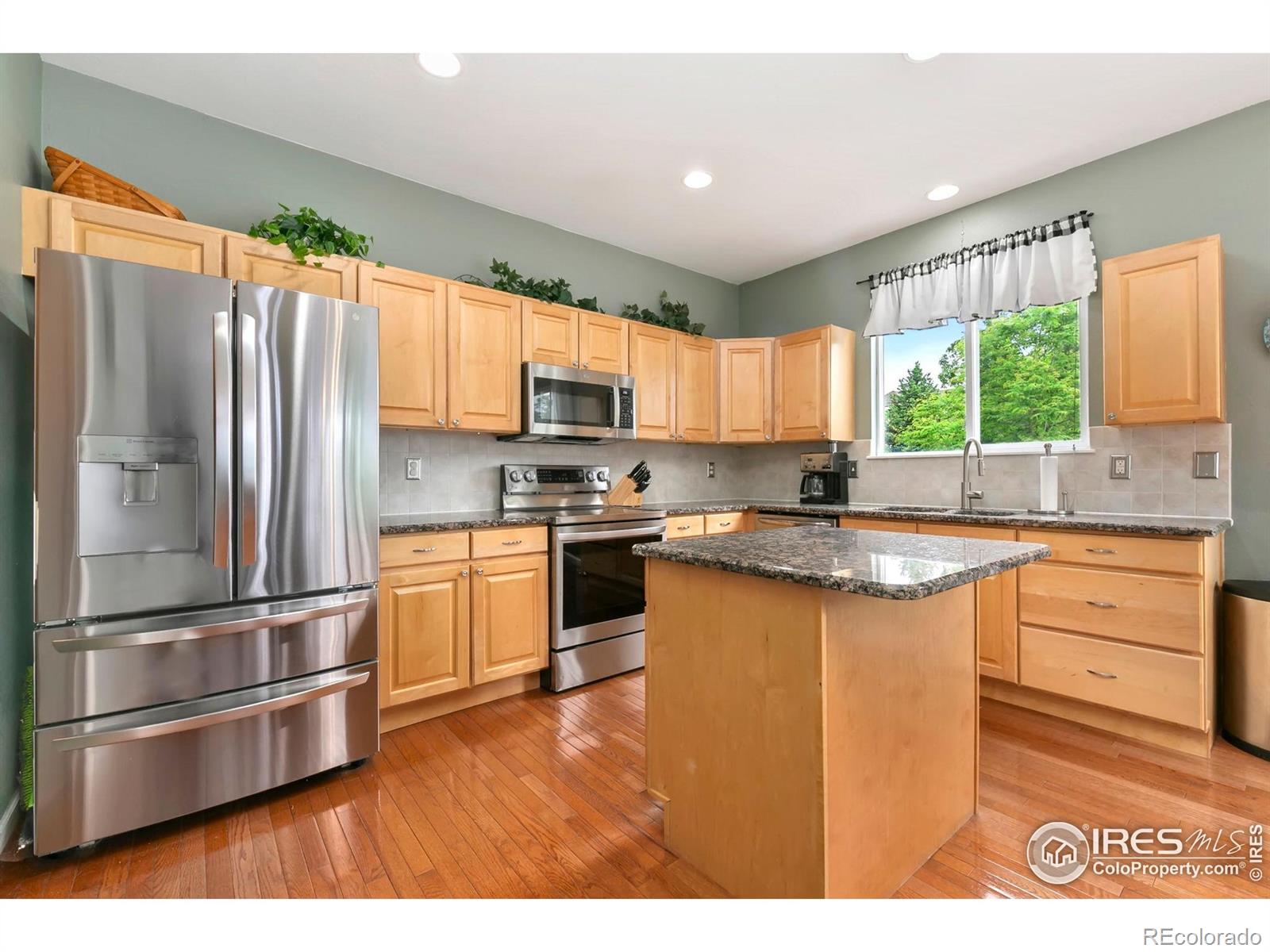 MLS Image #12 for 2808  sage creek road,fort collins, Colorado