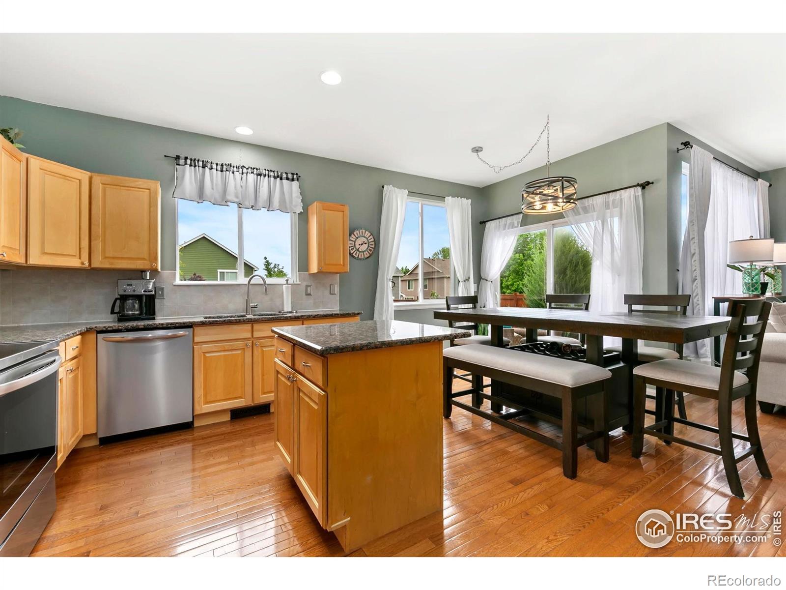MLS Image #14 for 2808  sage creek road,fort collins, Colorado