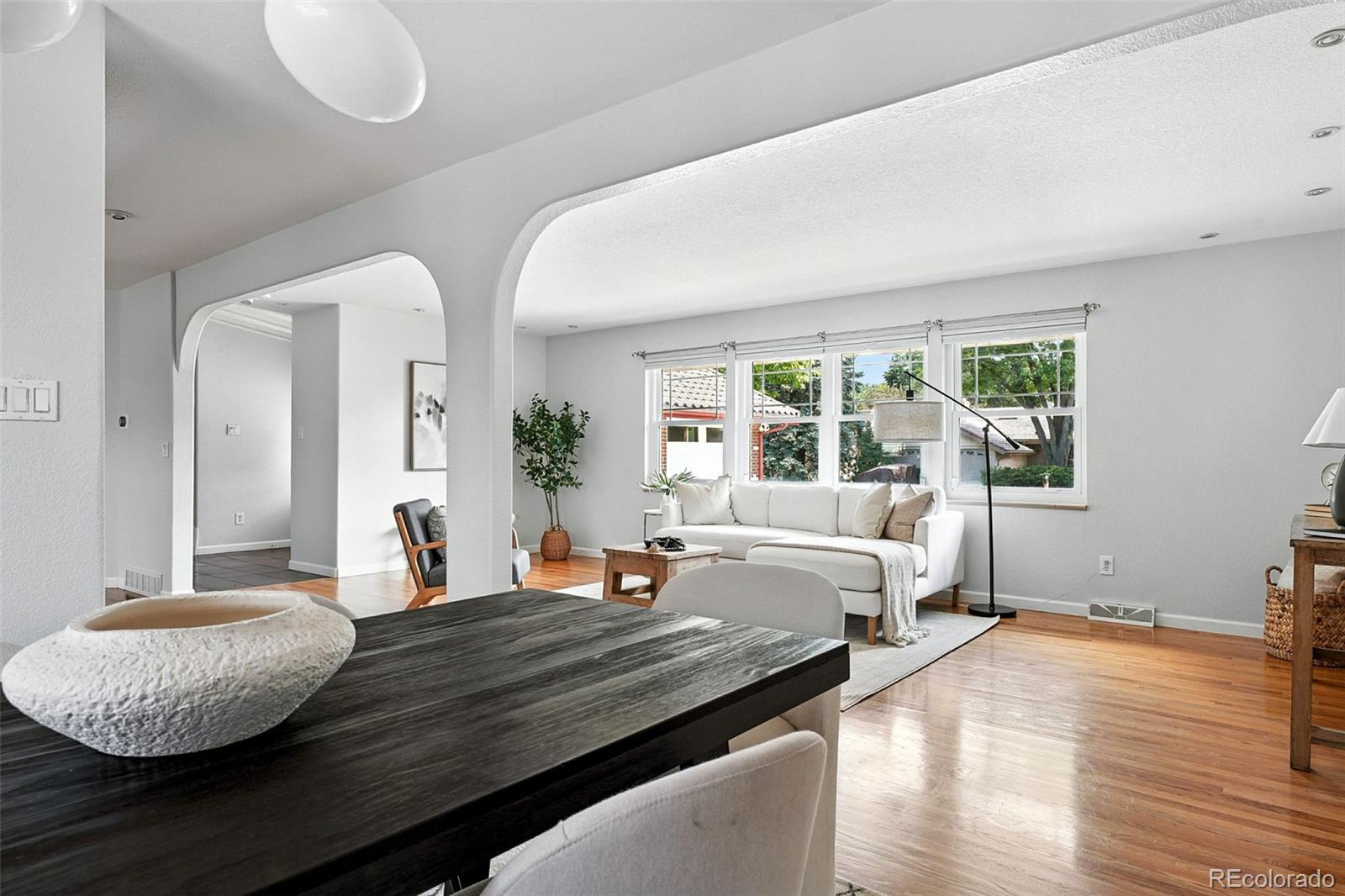 MLS Image #15 for 3608 s newport way,denver, Colorado